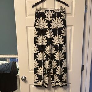 NWT LOFT Monochrome Abstract Print Pants